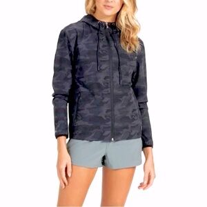 Vuori Black Black & Grey lightweight jacket w/ hood and zipper pockets. -W Large